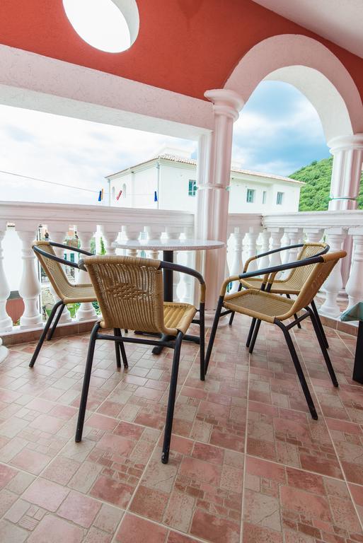 Hotel Wellness & Spa Angelo Gabriel Petrovac Exterior foto