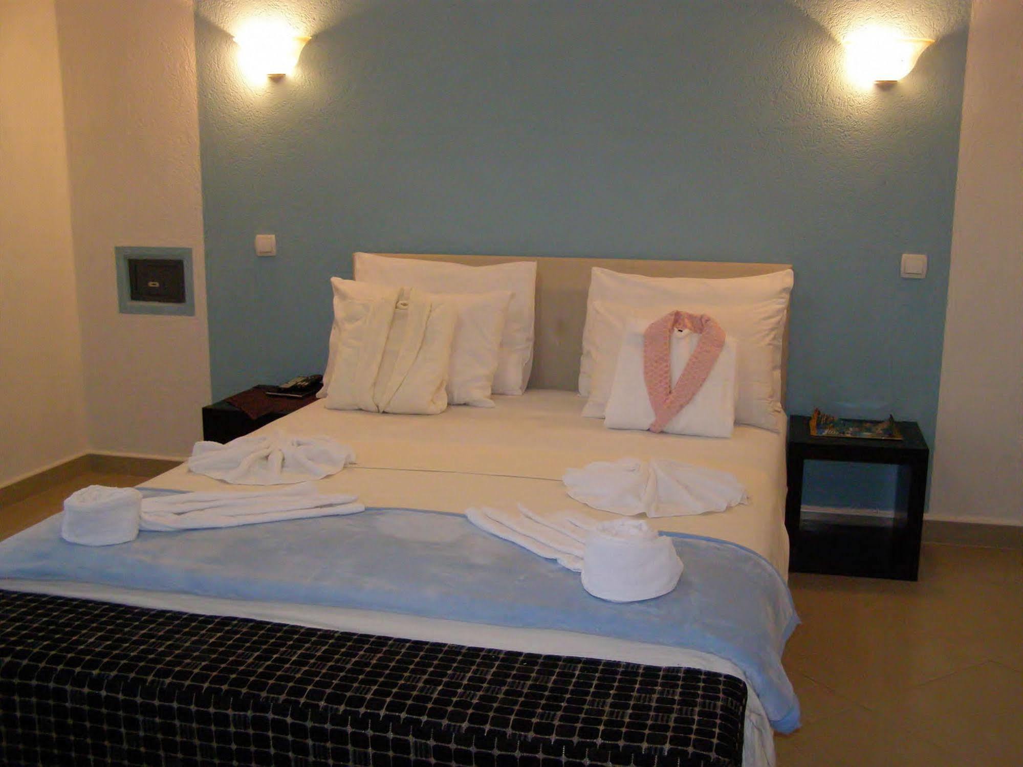 Hotel Wellness & Spa Angelo Gabriel Petrovac Exterior foto